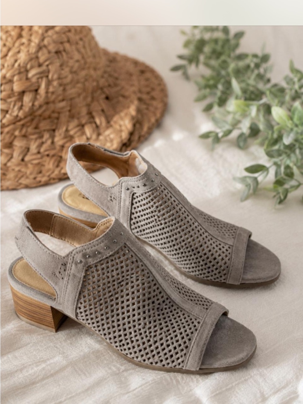 Perforated Open-Toe Slingback Sandals in Taupe Like New